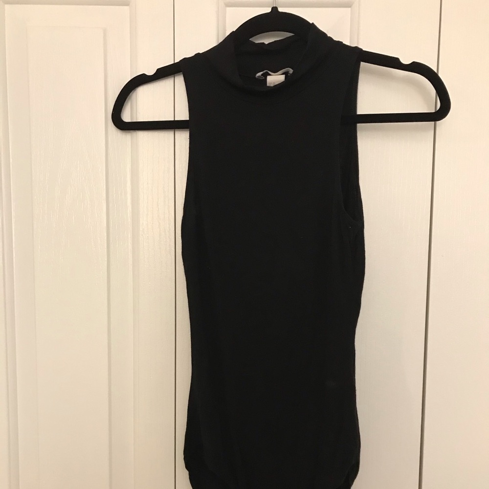 H&M black mock-turtleneck sleeveless bodysuit, EUC